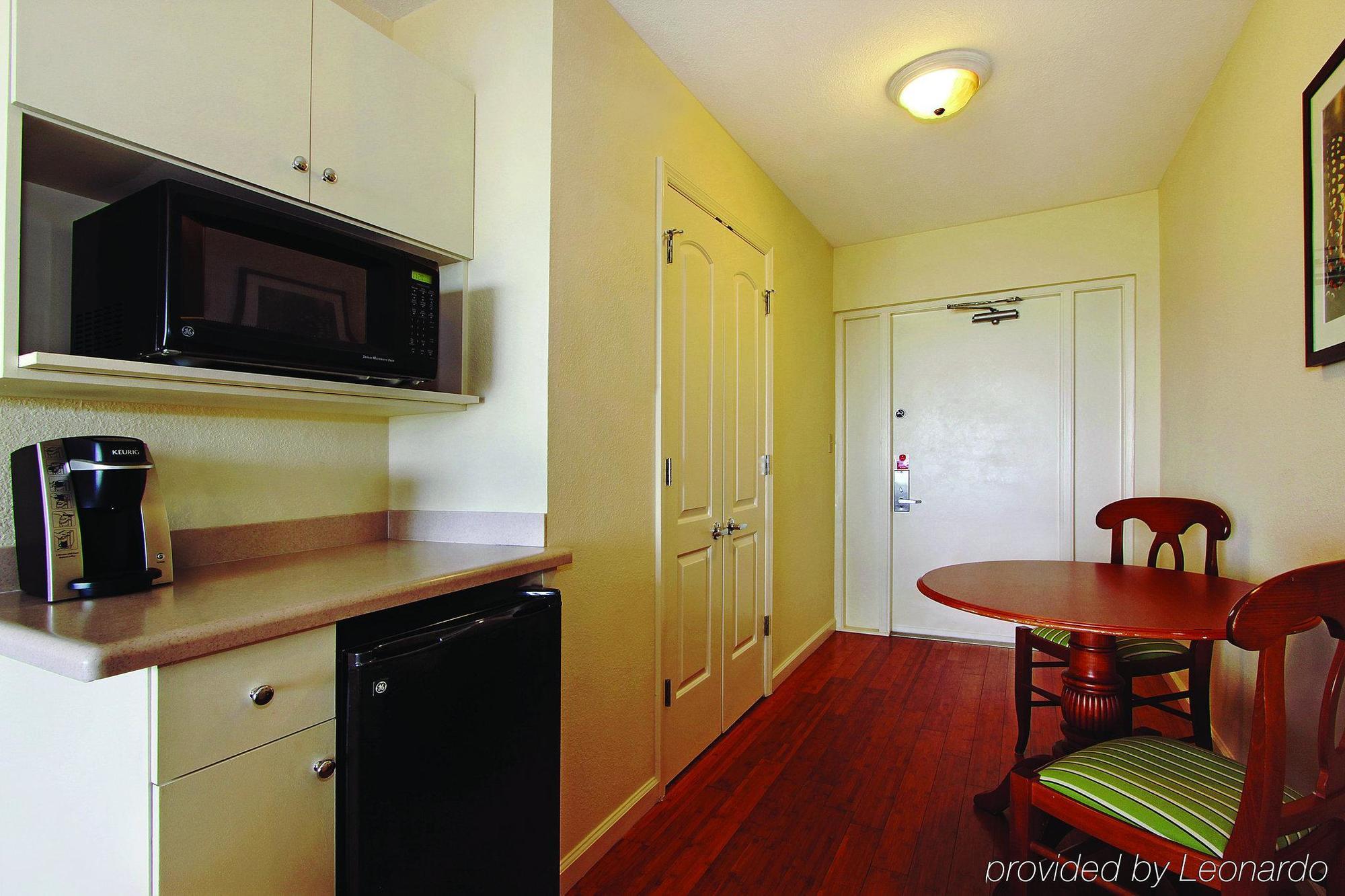 Sanibel Inn Room photo